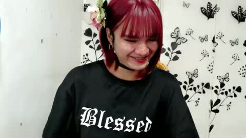 Snapshot of queen_elicktra chatting on 02.08.25 JOY online show from 02.08.25