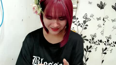Snapshot of queen_elicktra chatting on 02.09.25 JOY online show from 02.09.25
