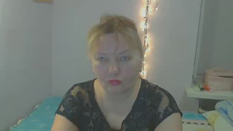 queen_jane8 online show from 12.23.24