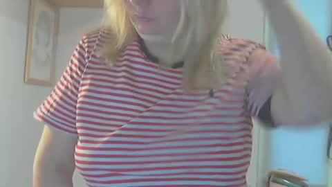 queen_jane8 online show from 01.11.25