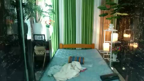 Kendal  online here from 6am-3pm philippine time online show from 02.08.26