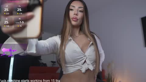 queen_leylla online show from 02.14.26