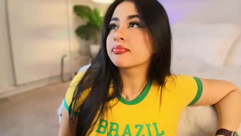 Liana  online show from 02.19.26