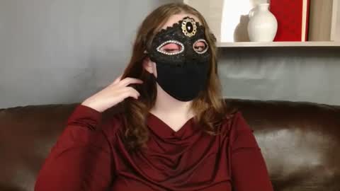 Nora online show from 06.21.26