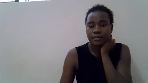 Snapshot of queen_sly chatting on 10.14.25 queen_sly online show from 10.14.25