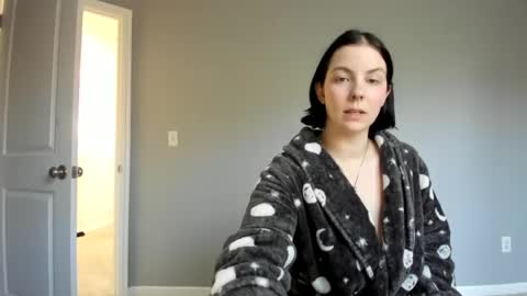 Queen Blaire online show from 06.11.26