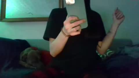 Snapshot of queenbee6269 chatting on 12.25.24 queenbee6269 online show from 12.25.24