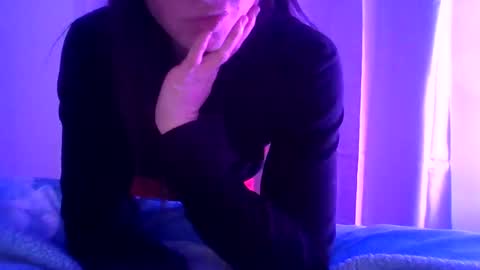 Snapshot of queenbee6269 chatting on 12.31.24 queenbee6269 online show from 12.31.24