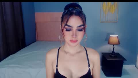 queenemeraldts online show from 09.20.25