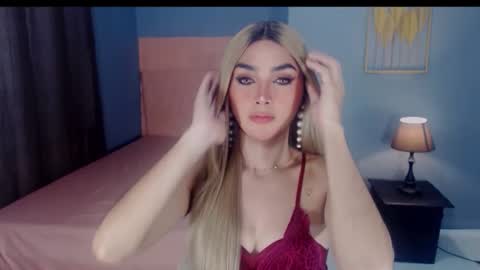 queenemeraldts online show from 09.23.25