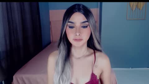 queenemeraldts online show from 09.30.25