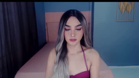 queenemeraldts online show from 10.03.25