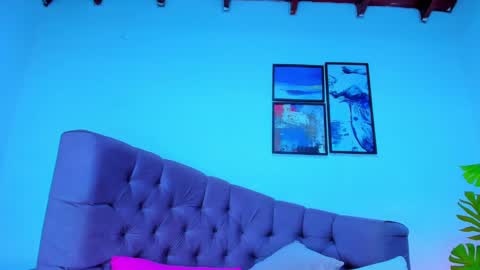 Queen online show from 03.11.25