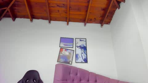 Queen online show from 10.26.25