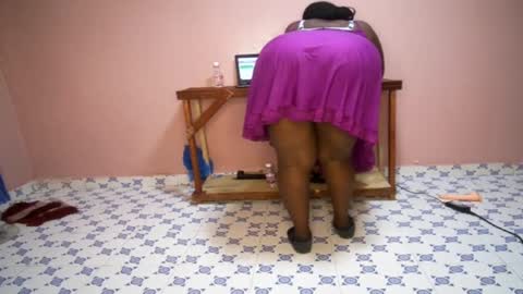 Nina online show from 02.27.25