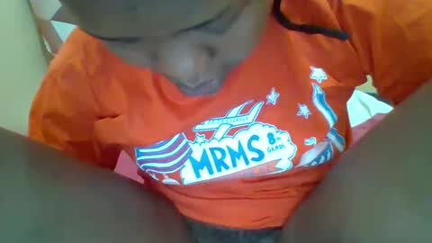 queenleona61 online show from 09.30.25