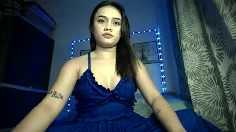 Snapshot of queenliyahxx chatting on 10.03.25 liyaaahhhh here online show from 10.03.25