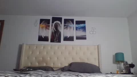 Snapshot of queenmayhem__ chatting on 09.22.25 queenmayhem online show from 09.22.25