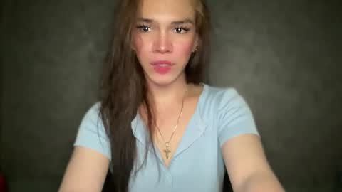 QUEEN online show from 10.13.25