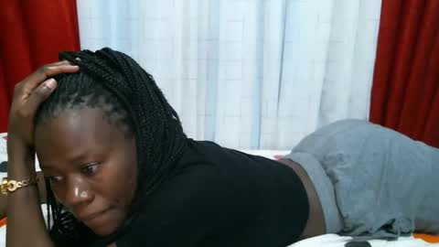 queenninaa online show from 01.18.26