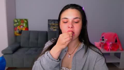 Patricia online show from 11.05.25