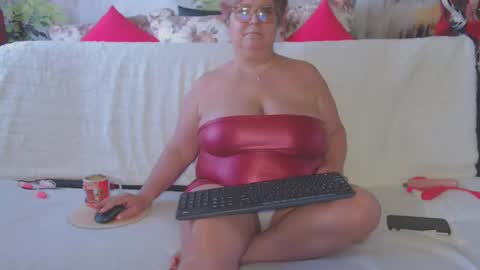 QueenPammy online show from 01.09.25