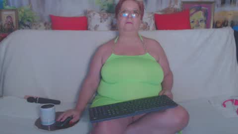 QueenPammy online show from 02.21.25