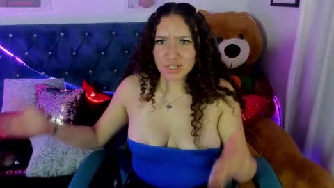 Queen Rose  online show from 02.26.25