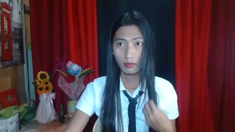 queensteffi online show from 02.16.25