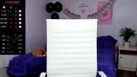 Anna online show from 10.24.25