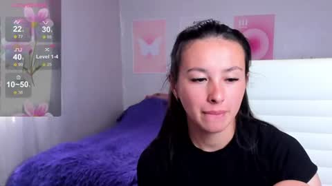 Snapshot of queitsharm_ chatting on 07.14.26 Anna online show from 07.14.26