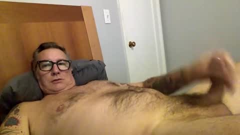 quietmature online show from 02.25.26