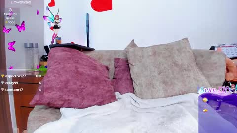 Snapshot of quimeralady chatting on 02.16.25 Quimera online show from 02.16.25