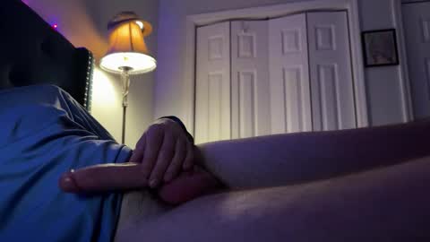 Snapshot of qwertyderpp chatting on 12.04.25 qwerty online show from 12.04.25