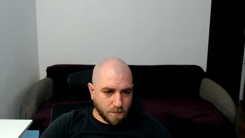 R0bila online show from 11.15.25