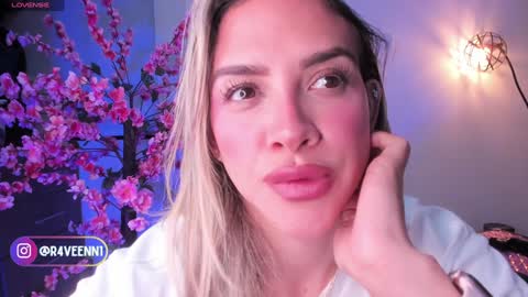 Snapshot of r4veenn chatting on 12.30.24 RACHEL BLAKE online show from 12.30.24