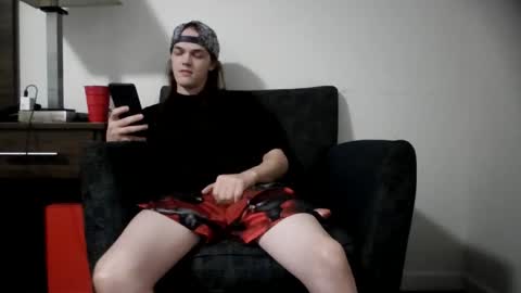 r_monkey583 online show from 10.24.25