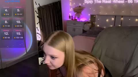 Rebecca  Becc online show from 11.15.25