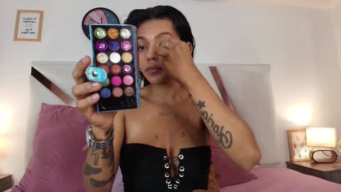Snapshot of rachel_martinez chatting on 01.16.25 RACHEL online show from 01.16.25