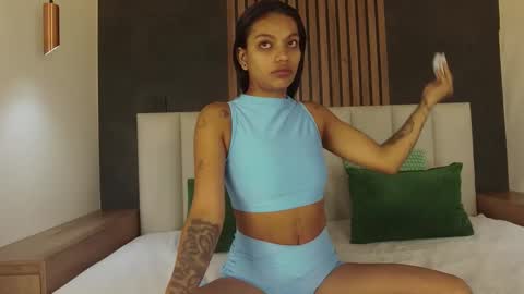 Snapshot of rachel_martinez chatting on 10.14.25  RACHEL  online show from 10.14.25