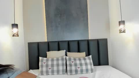 Snapshot of rachel_martinez chatting on 10.24.25  RACHEL  online show from 10.24.25