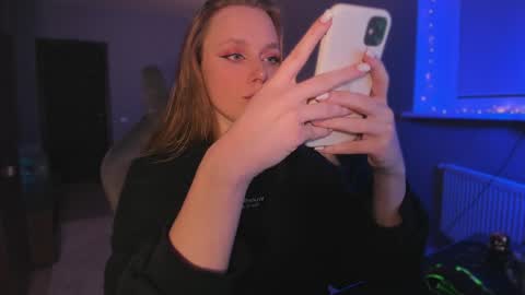 Snapshot of rachel_passion chatting on 12.15.24 Diana online show from 12.15.24