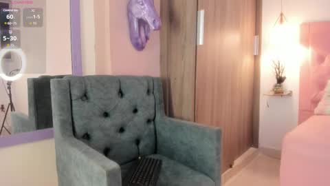 rachel_rivera99 online show from 02.19.25