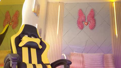 rachel_rivera99 online show from 10.21.25