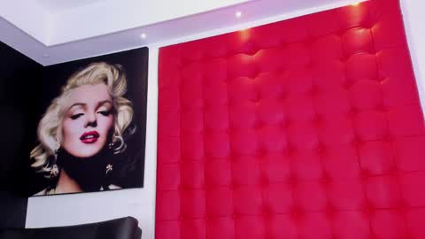  DALIANA  online show from 04.14.26