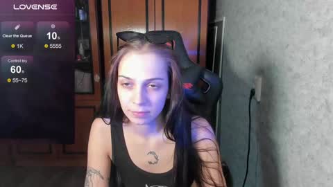 Snapshot of rachel_sharp chatting on 12.20.24 Make me cum online show from 12.20.24