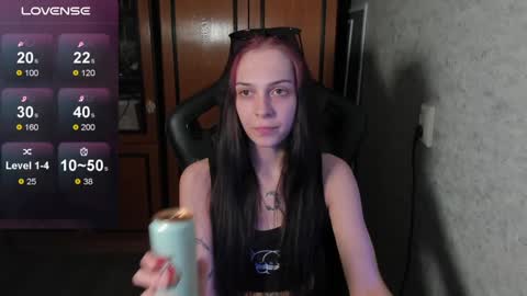 Snapshot of rachel_sharp chatting on 01.28.25 Make me cum online show from 01.28.25