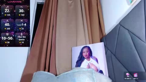 MALIKA Z online show from 10.15.25