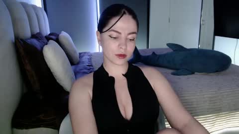 Snapshot of rachelcamp chatting on 04.23.26 Call me Miss. online show from 04.23.26