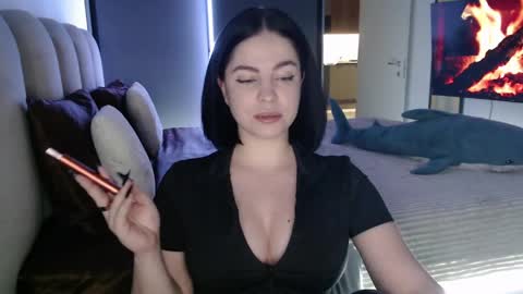 Snapshot of rachelcamp chatting on 04.24.26 Call me Miss. online show from 04.24.26